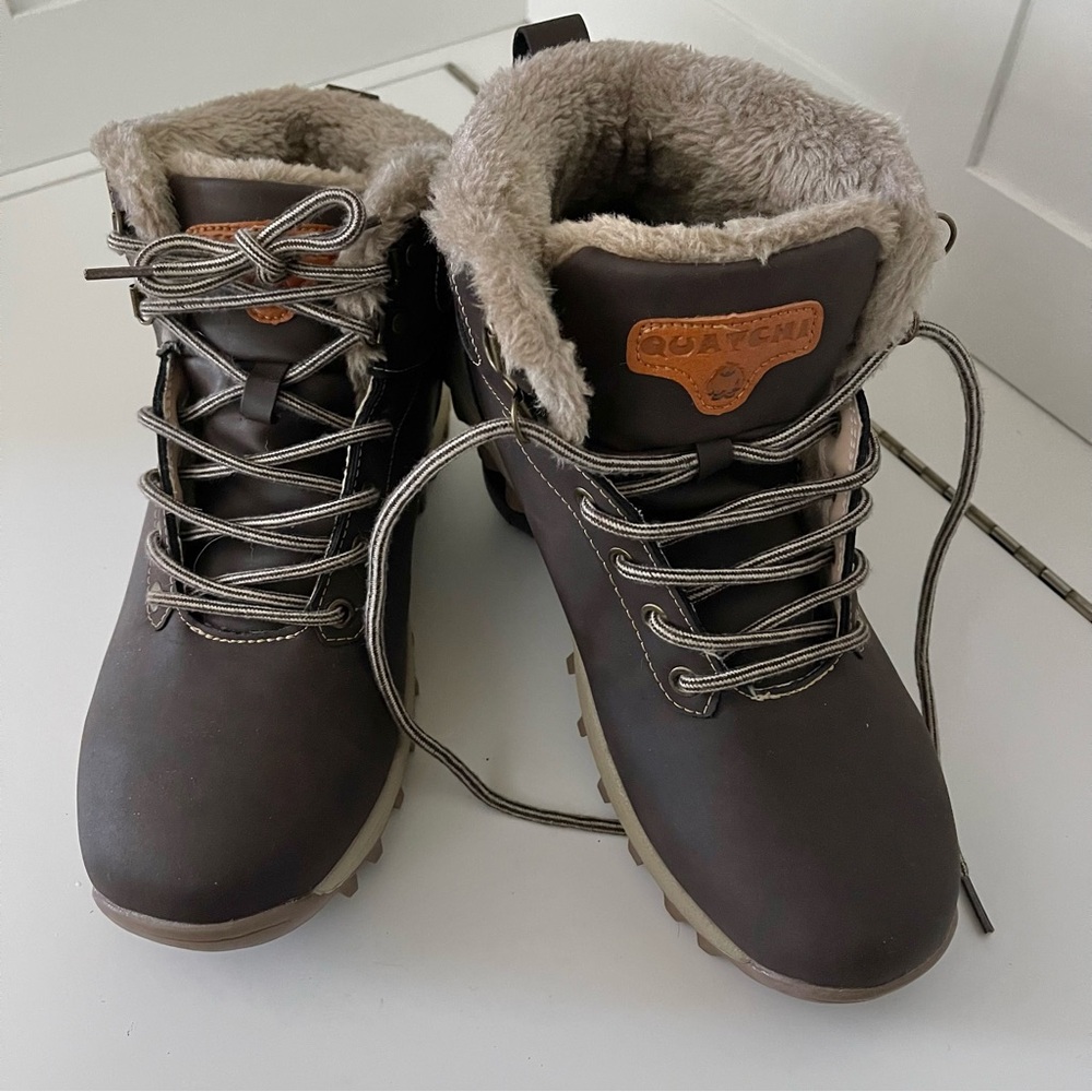 Quatchi Faux Fur Trim Lined Lace Up Winter Boots Brown Size 41 (9.5 - 10) - Picture 12 of 14